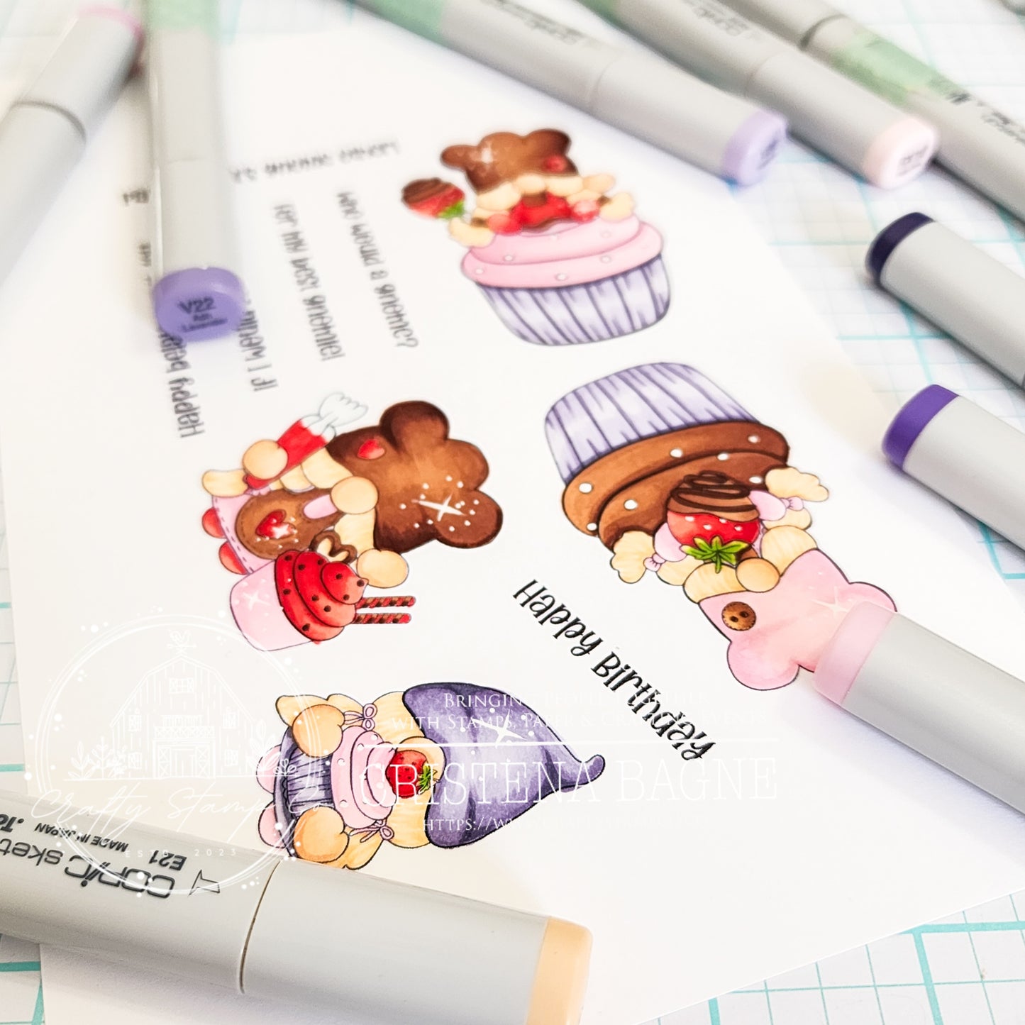 Gnomie Cuppie Cakes